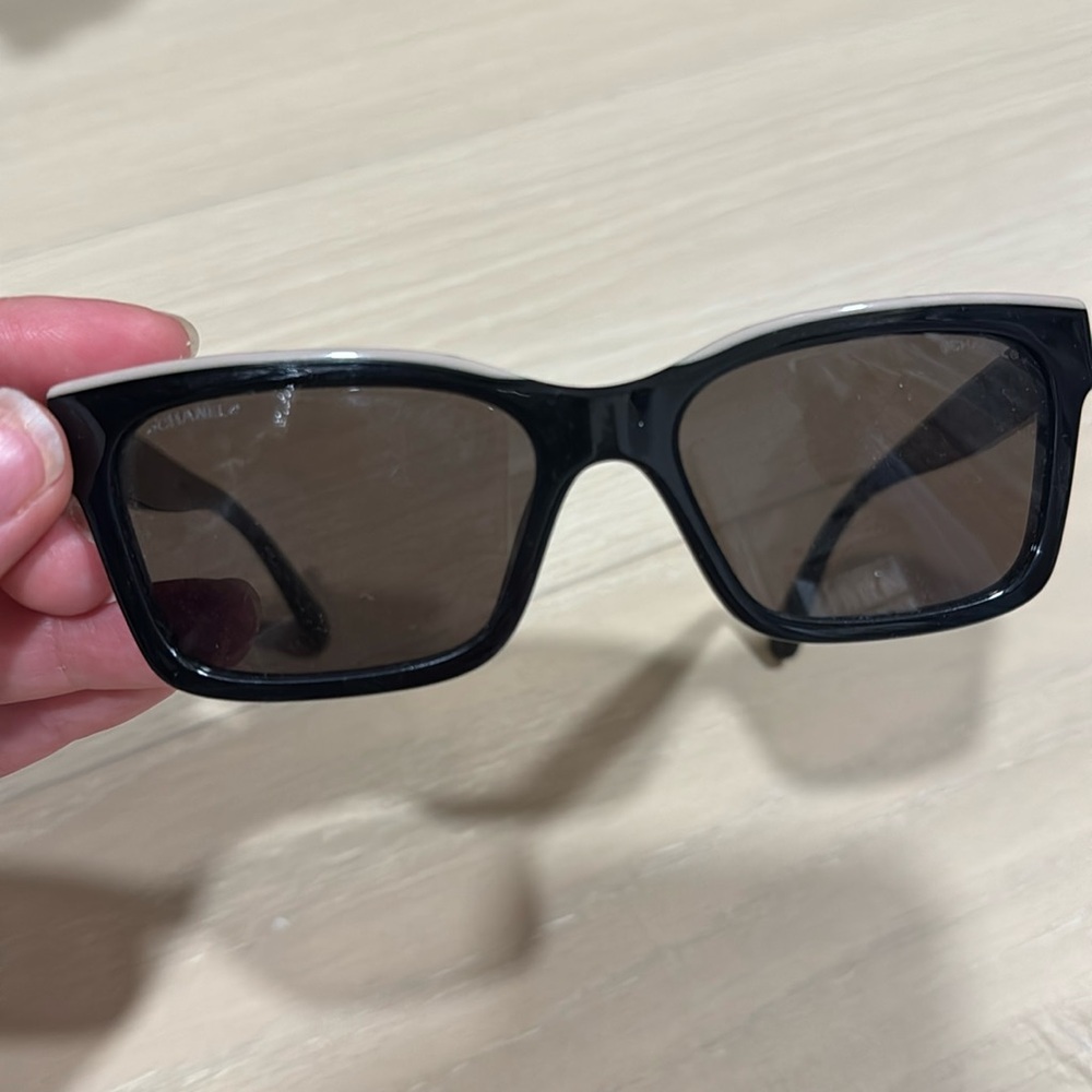 Chanel brown/tan sunglasses